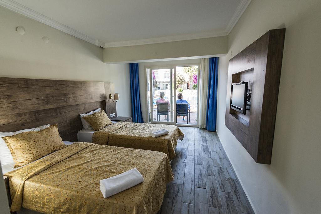 Delfi Hotel Spa & Wellness Center Bodrum ภายนอก รูปภาพ